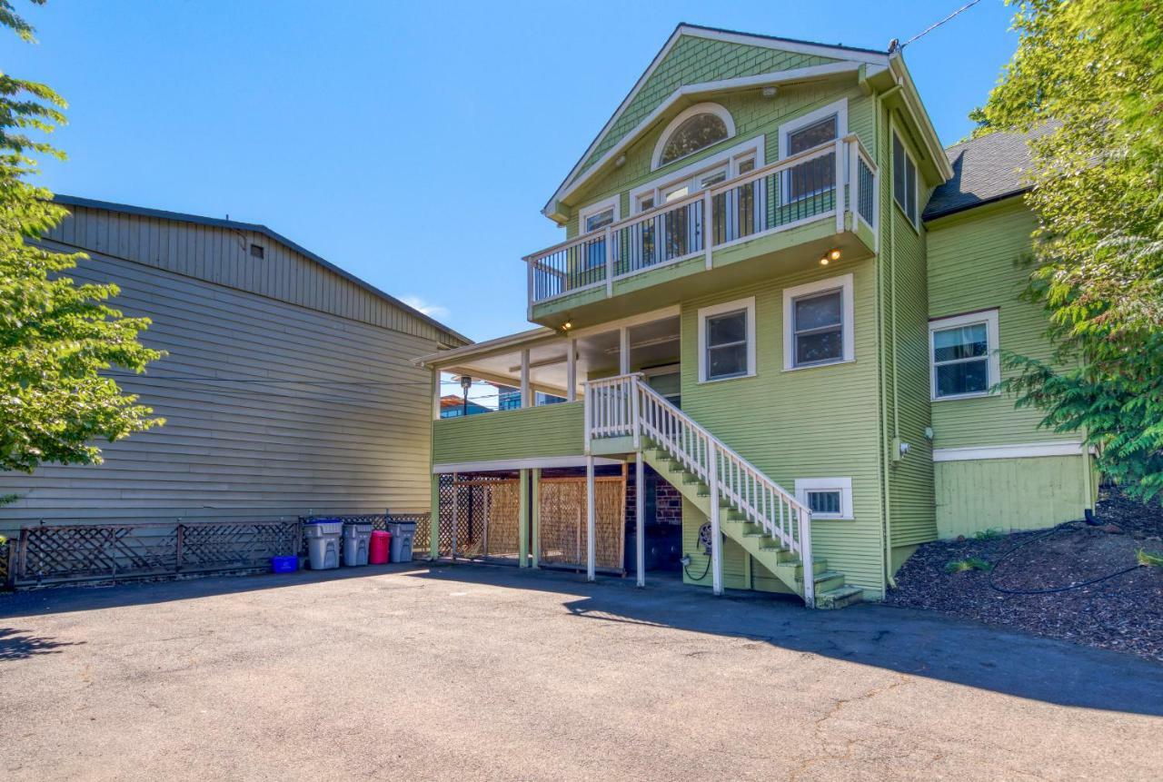 Azusa House Hood River Eksteriør bilde
